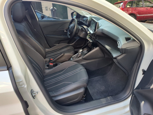 Peugeot 208 1.6 Feline Tiptronic