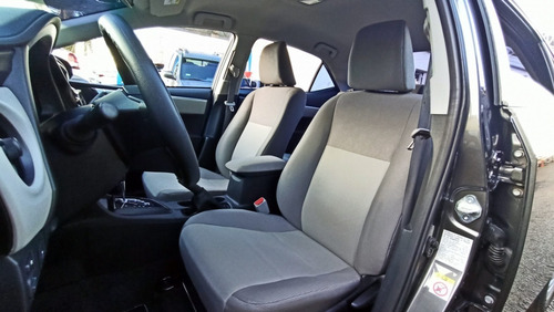 Imagen 7 de 15 de Toyota Corolla Xli Cvt L/ 17