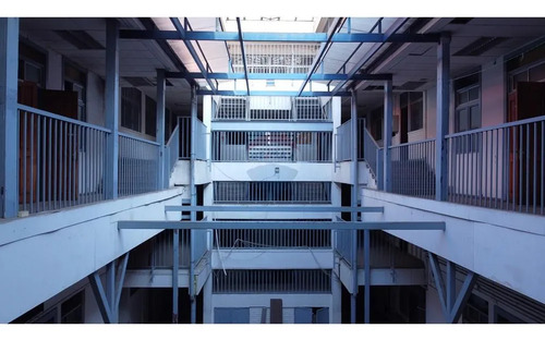 Edificio Con Anteproyecto Aprobado