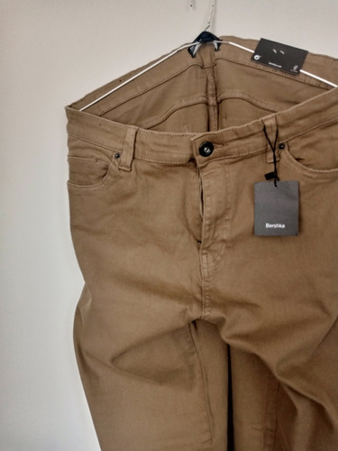 Pantalon Bershka Talla 32 (hombre)