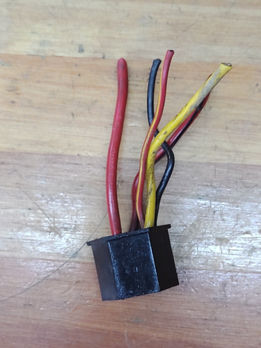 Conector Chicote Plug Ignição Vw Gol Gts Gti Gl 111953631 (Usado)