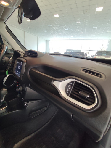 Imagen 22 de 24 de Jeep Renegade Longitude 1.8 6at