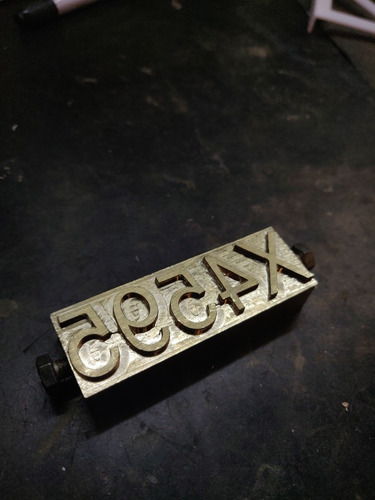 Sello Colmena De Bronce 75 X 25mm