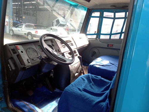 Imagem 6 de 9 de Mercedes Bens 710 710 Mbb