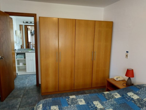 Negocio En Venta De 20 Dormitorios En Playa Mansa