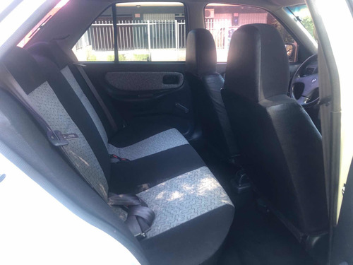 Nissan Sentra B13 Full Llantas