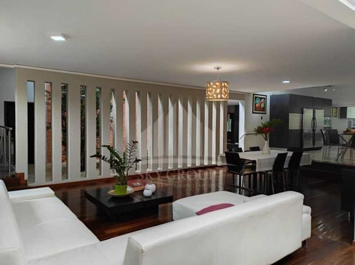 Imagen 2 de 16 de Casa Enventa En Urb. Guataparo Valencia Cod: Lemc-400