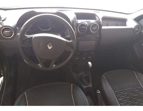 Imagem 5 de 9 de Renault Duster Oroch Dynamique 2.0 Flex 4p Aut. 2017