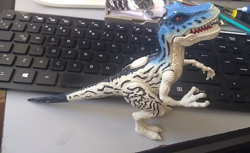 Deinonychus Raptor Chap Mei Dino Valley Bite Action 18 Cms (Usado)