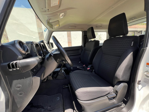 Suzuki Jimny 1.5 Glx Mt