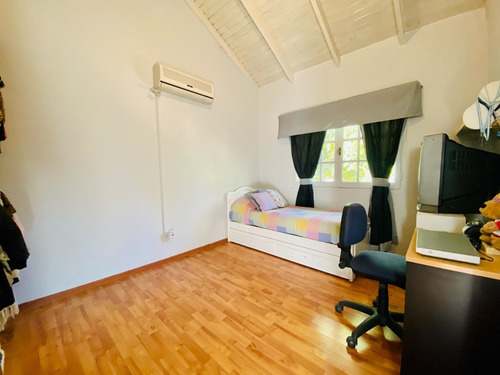 Imagen 16 de 30 de Vendo Casa En Barrio Cerrado, 4 Dormitorios Y 3 Baños En 2 Plantas, Jardin Y Piscina! Pacheco!! Cerca De Panamericana!