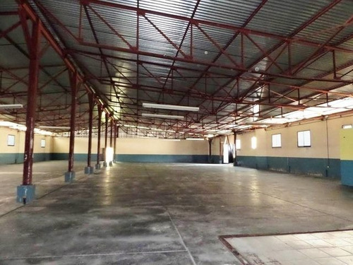 Imagen 10 de 28 de Excelente Galpon Industrial De 4.500 Mts Urb La Yaguara Mls # 22-4957
