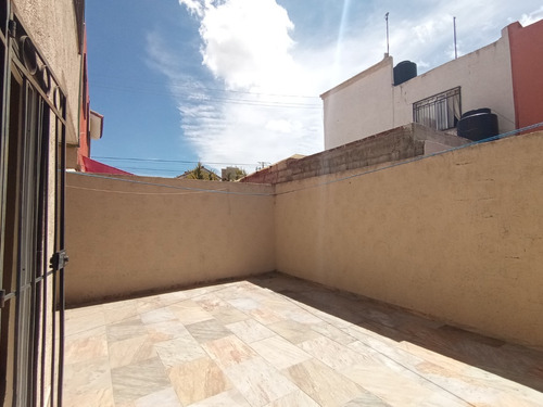 Imagen 12 de 22 de Casa En Real Toledo, Pachuca Hidalgo. 2 Plantas. En Privada, Vigilancia Las 24 Horas.