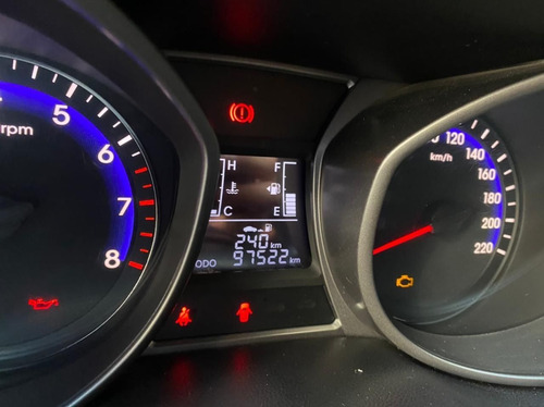 Imagem 5 de 12 de Hyundai Hb20 Comfort Plus 1.0 Flex 12v, Fhb2018