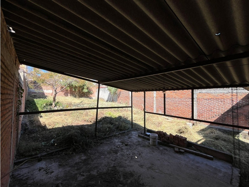 Terreno Bardeado En Venta En Ahuatepec R.