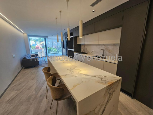Espectacular Apartamento En Las Mercedes Cod. 26-430