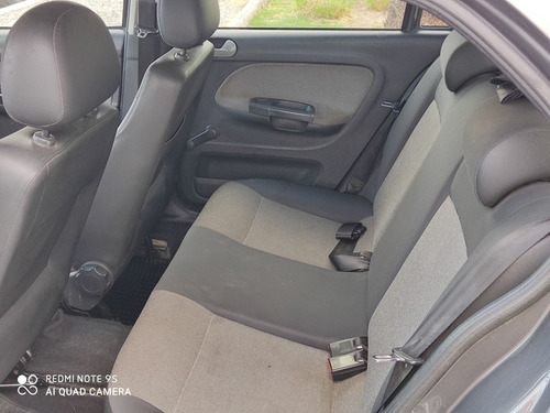 Volkswagen Gol 1.6 G6 Power 101cv 2014