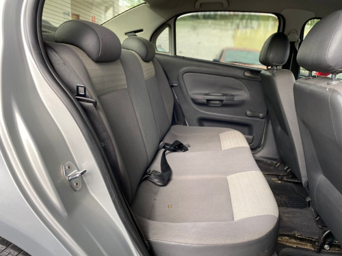 Imagem 9 de 12 de Volkswagen Voyage 1.6