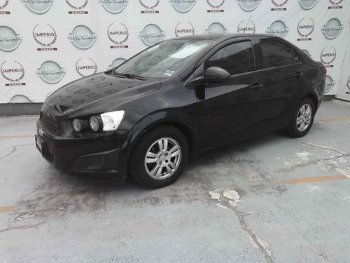 Imagen 10 de 15 de Chevrolet Sonic 2016