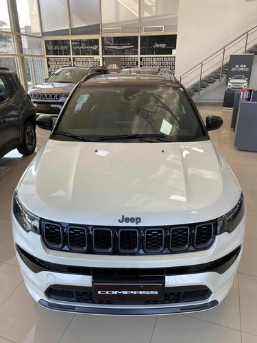 Jeep Compass serie-S
