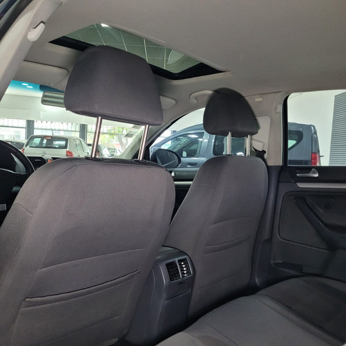Volkswagen Vento 2.5 Advance 170cv