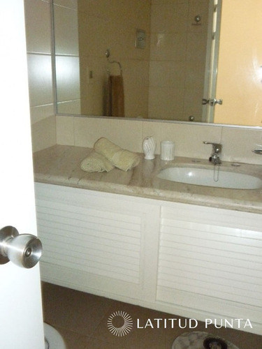 Apartamento Frente Al Mar- Ref: 934