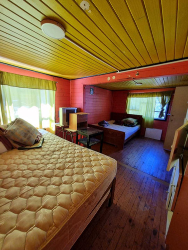 Sitio Con 2 Casas Para Inversion Al Lado Uss Concepcion