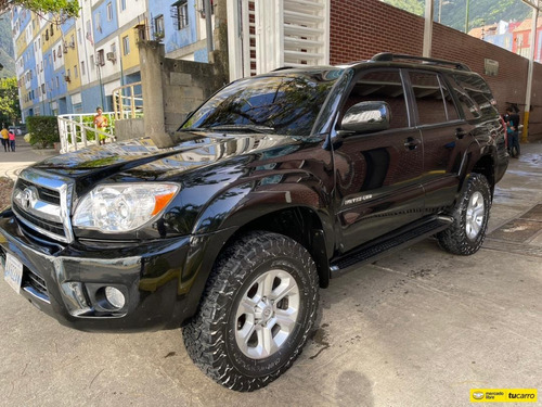 Toyota 4runner Limited 4x4