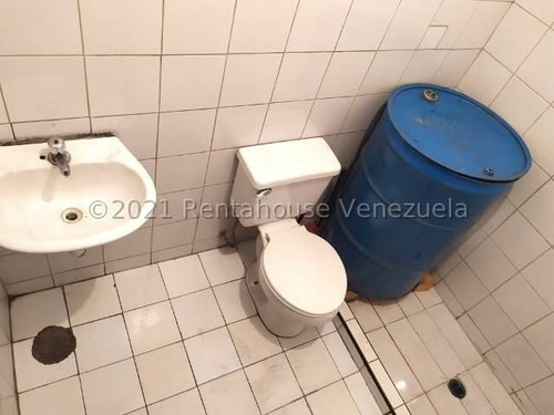 Imagen 27 de 30 de Galpon Con Local Comercial En Venta Barquisimeto Zona Centro, Selena Pacheco, Tlf. 04245197639 Cod.22-15059. Lara, Venezuela