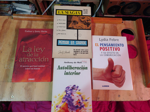 Paquete De 4 Libros A Un Precio Especial