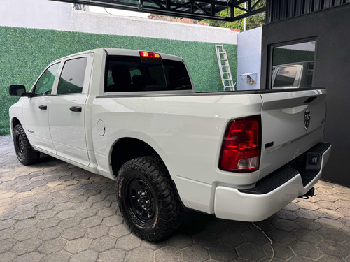 Dodge Ram 1500 Crew Cab Slt V8 4x4 2022
