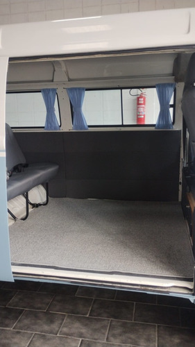 Volkswagen Kombi 1.4 Standard Total Flex 3p