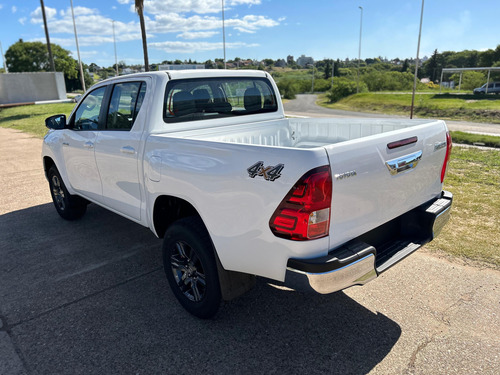 Toyota Hilux 2.8 Sr Mt 4x4 Y 4x2 ¡¡ 0km !! Recibo Vehículos