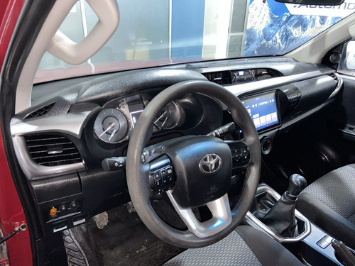 Toyota Hilux Sr 4x4 Ptrk59