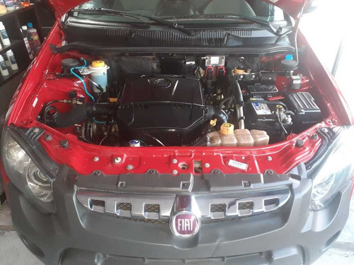 Fiat Strada Adventure Locker