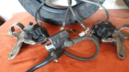Imagen 2 de 8 de Llantas Para Honda Tornado Motard