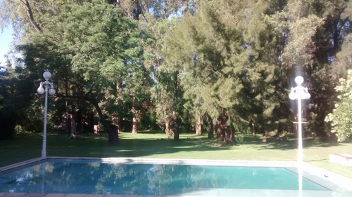 Excelente Casa +pisina+parque+bosque +caseros+mucho Mas- Funcional