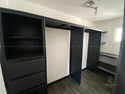 Imagen 10 de 18 de Casa En Venta En Cumbres Iv