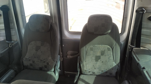 Imagem 7 de 9 de Fiat Doblo Hlx 7 Lugares 6 Port