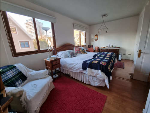 Excelente Ubicación En Seguro Condominio De Reñaca