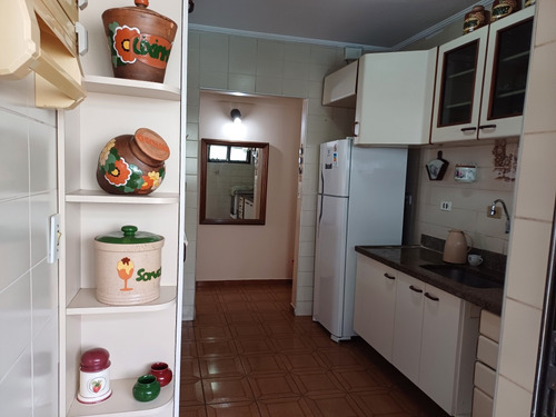 Apartamento /próximo Das Praias Astúrias E Tombo