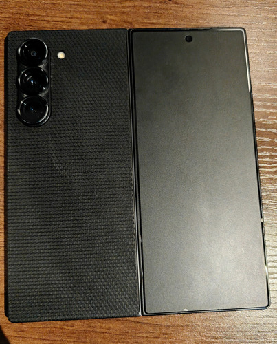 Celular Samsung Galaxy Z Fold6 5g 512 Gb 12 Gb De Ram Negro. Funda Spigen Y Funda Trasparente Original. (Usado)