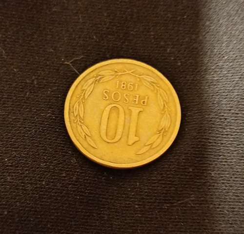 Moneda Chilena De 10 Pesos 1981 Con El Ángel (Usado)