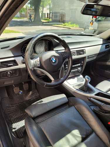 BMW Serie 3 3.0 330i Sedan Executive