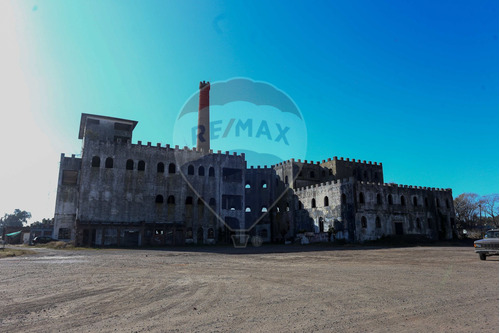 Imagen 30 de 30 de En Venta El Castillo De Cañuelas