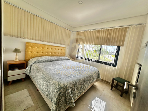 Casa En Venta En Barrio Santa Rita , Corredor Canning