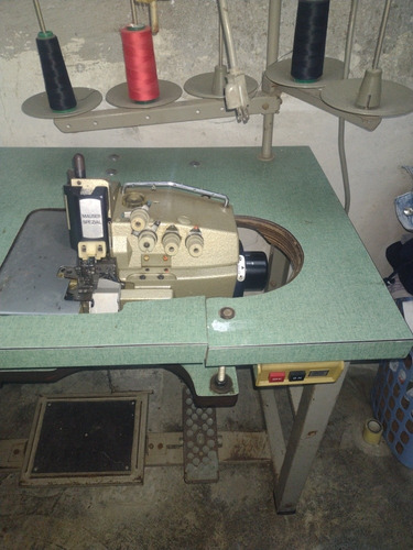 Maquina De Coser Industrial Overlock 