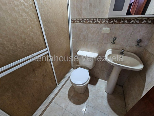 Casa En Venta La Morita I Urb Los Sauces Maracay 25-18599 Apd
