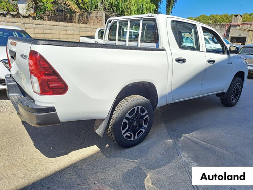 Imagen 6 de 18 de Toyota Hilux 4x4 Diesel Dx 2.4 2021 Impecable! - Autoland
