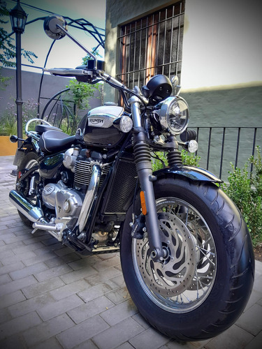 Triumph Bonneville Speedmaster 